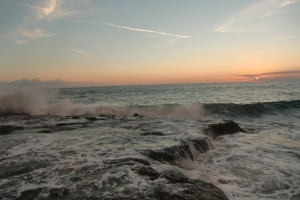 Bali Tanah Lot cliffs