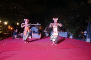 Bali moon dance traditional