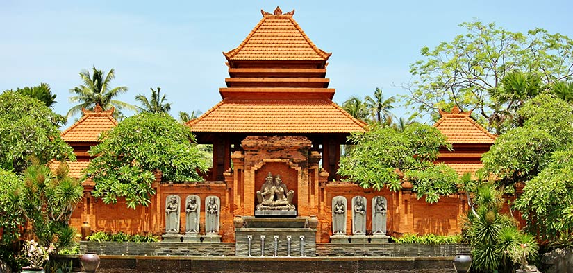 kuta temple in bali